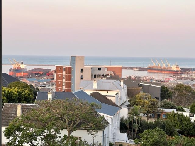 2 Bedroom Property for Sale in Port Elizabeth Central Eastern Cape